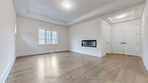 Photo 18 at 7 Adario Crescent, Vellore Village, Vaughan