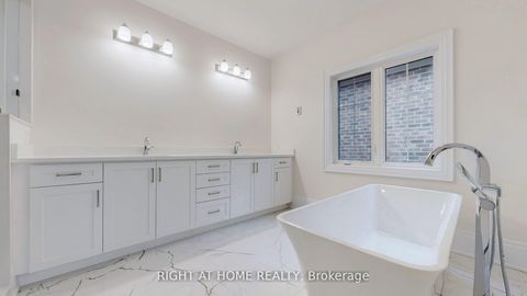 Photo 20 at 7 Adario Crescent, Vellore Village, Vaughan