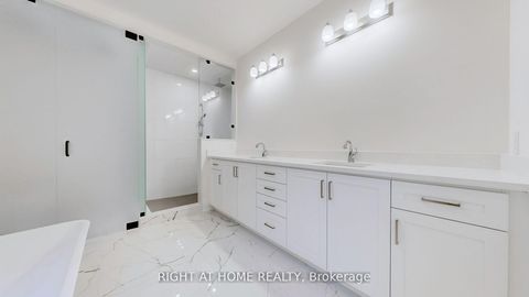 Photo 22 at 7 Adario Crescent, Vellore Village, Vaughan