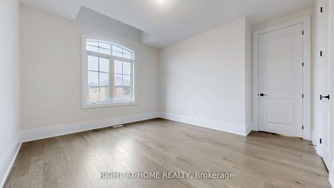 Photo 26 at 7 Adario Crescent, Vellore Village, Vaughan