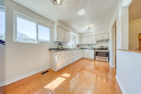 Photo 10 at 7 - 1350 Glenanna Road, Liverpool, Pickering