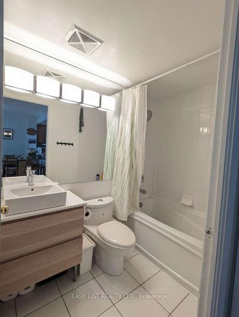 Photo 12 at 222 - 38 William Carson Crescent, Windfields, Toronto