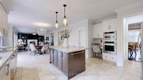 Photo 13 at 176 Upper Post Road, Patterson, Vaughan