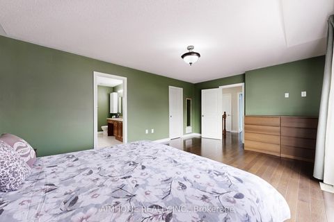 Photo 27 at 8 Brookhurst Avenue, Keswick South, Georgina