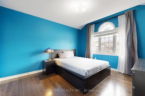 Photo 31 at 8 Brookhurst Avenue, Keswick South, Georgina