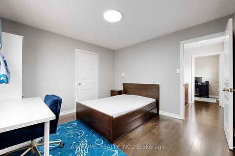 Photo 37 at 8 Brookhurst Avenue, Keswick South, Georgina