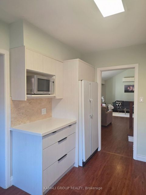 Photo 5 at 66 Hawksbury Drive, Bayview Village, Toronto