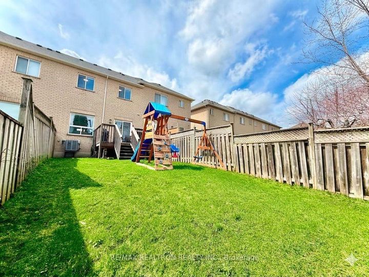 Photo 25 at 7 Abitibi Street, Westbrook, Richmond Hill