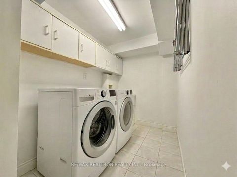 Photo 23 at 7 Abitibi Street, Westbrook, Richmond Hill