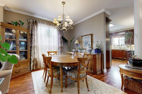 Photo 7 at 32 Stephanie Lane, Painswick South, Barrie