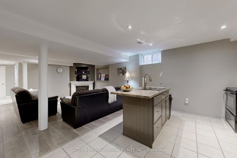 Photo 39 at 32 Stephanie Lane, Painswick South, Barrie