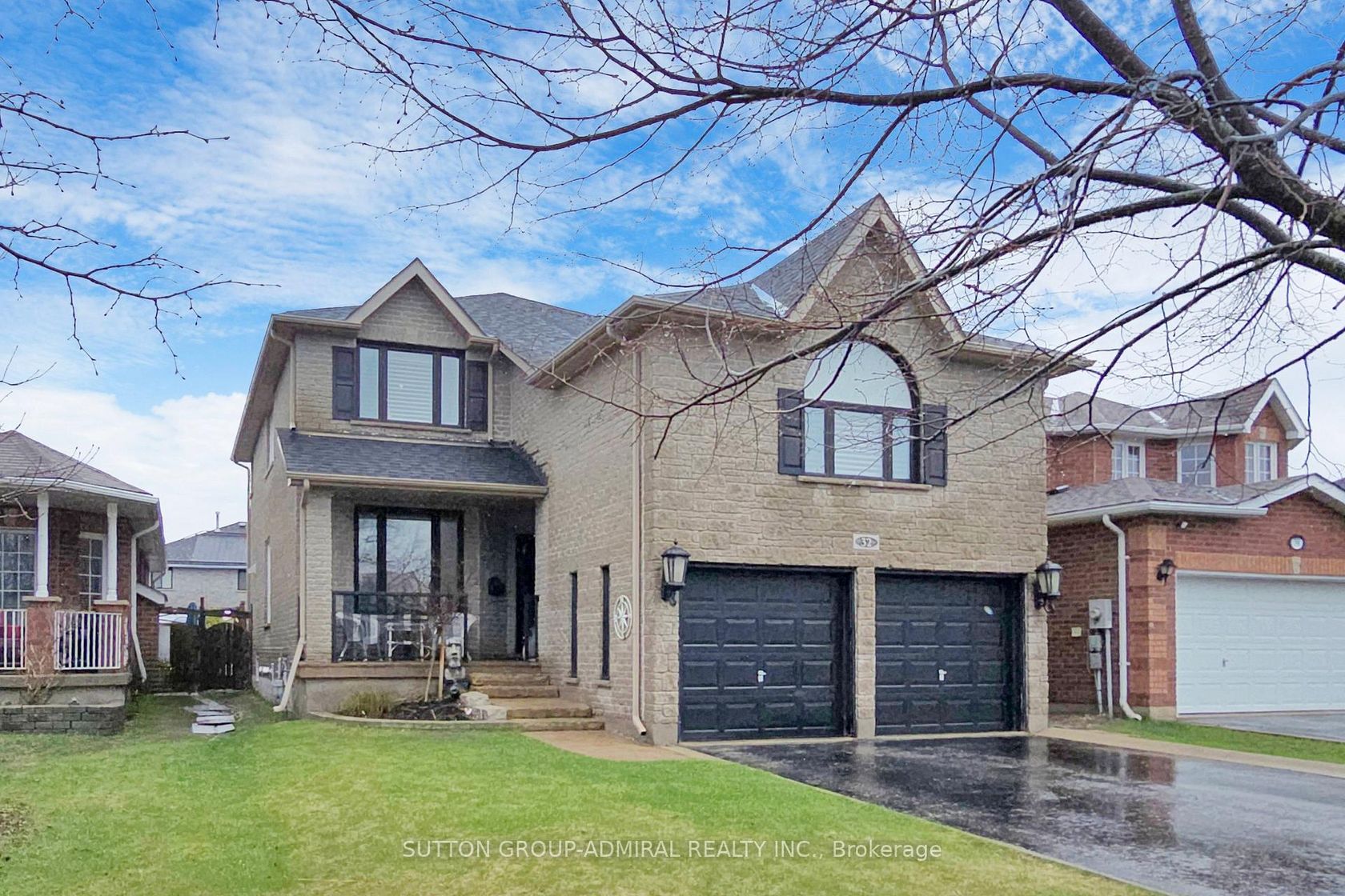 32 Stephanie Lane, Painswick South, Barrie photo number 2