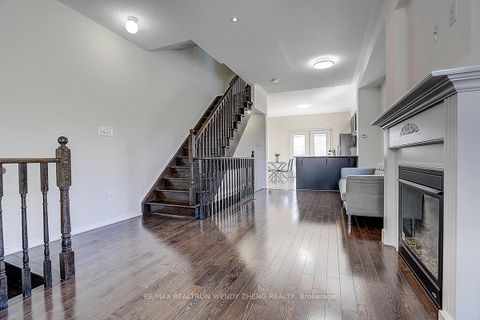 Photo 8 at 238 Dairy Drive, Birchmount, Toronto