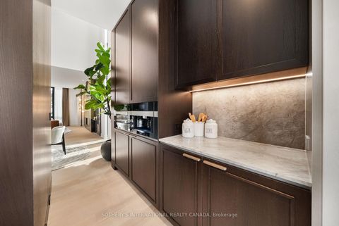 Photo 10 at 106 Glenayr Road, Forest Hill South, Toronto