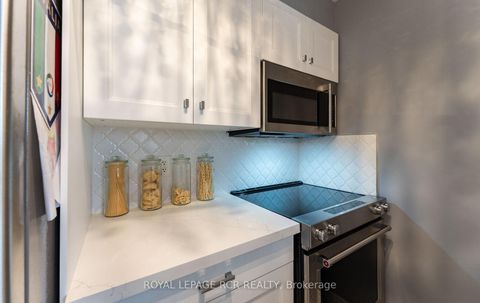 Photo 10 at 206A - 710 Humberwood Boulevard, Clairville, Toronto