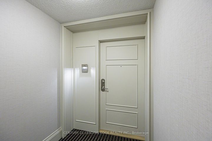 Photo 12 at 604 - 330 RED MAPLE Road, Langstaff, Richmond Hill