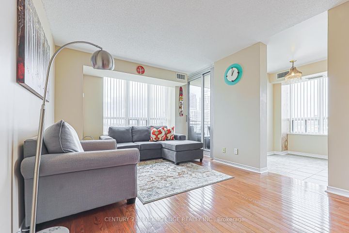 Photo 19 at 604 - 330 RED MAPLE Road, Langstaff, Richmond Hill