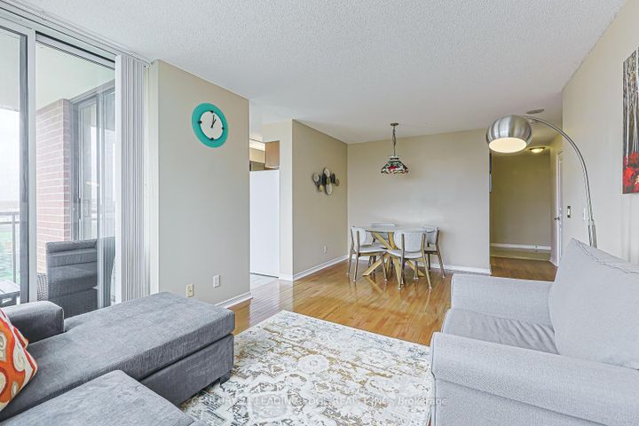 Photo 26 at 604 - 330 RED MAPLE Road, Langstaff, Richmond Hill