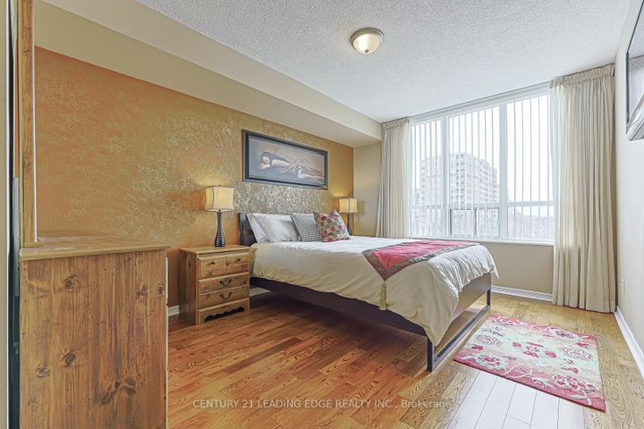 Photo 41 at 604 - 330 RED MAPLE Road, Langstaff, Richmond Hill