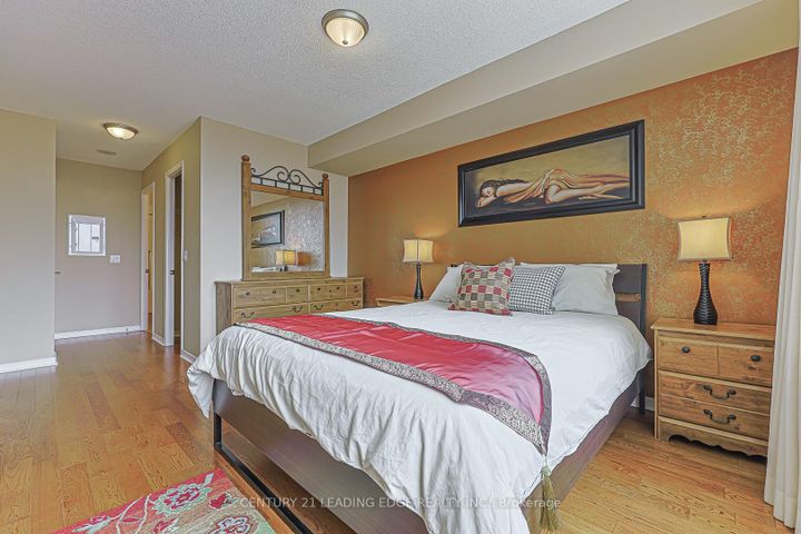 Photo 45 at 604 - 330 RED MAPLE Road, Langstaff, Richmond Hill