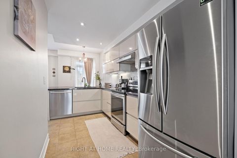 Photo 12 at 873 New Westminster Drive, Beverley Glen, Vaughan