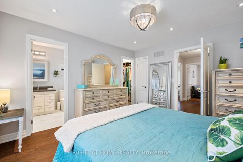 Photo 26 at 873 New Westminster Drive, Beverley Glen, Vaughan