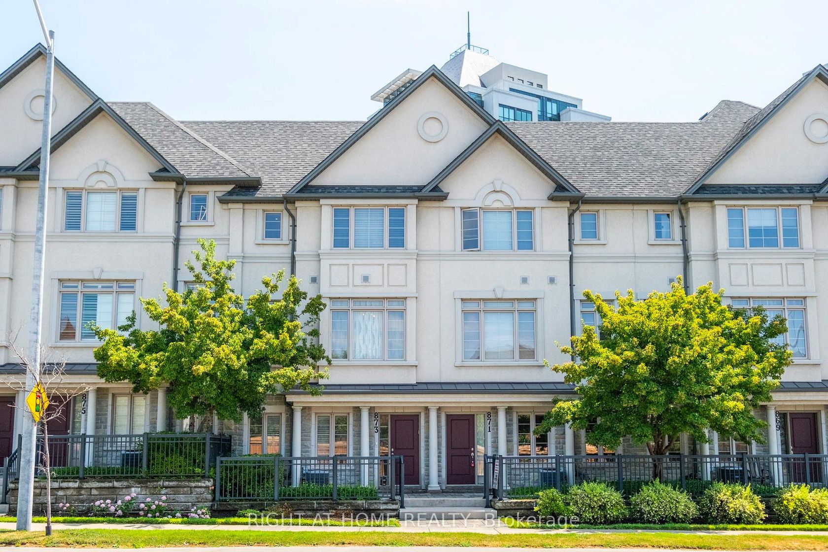 873 New Westminster Drive, Beverley Glen, Vaughan photo number 2