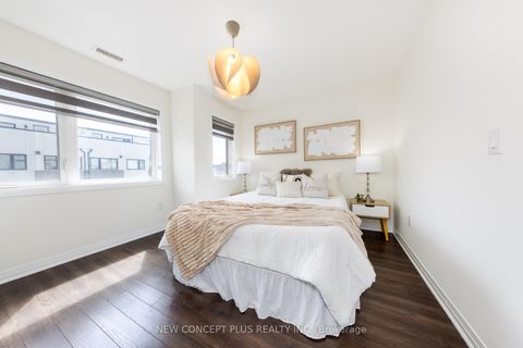 Photo 21 at 9 Thomas Mulholland Drive, CFB, Toronto