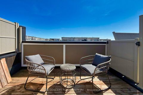 Photo 31 at 9 Thomas Mulholland Drive, CFB, Toronto