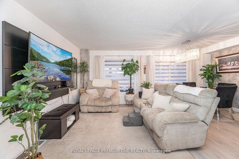 Photo 6 at 47 Triple Crown Avenue, Clairville, Toronto