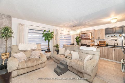 Photo 8 at 47 Triple Crown Avenue, Clairville, Toronto