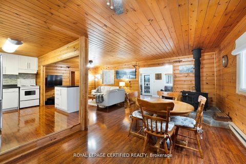 Photo 3 at 598 Duclos Point Road, Virginia, Georgina