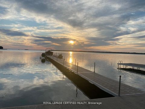 Photo 26 at 598 Duclos Point Road, Virginia, Georgina