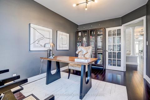 Photo 3 at 42 Hogaboom Avenue, Bayview Northeast, Aurora