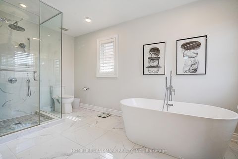 Photo 22 at 42 Hogaboom Avenue, Bayview Northeast, Aurora