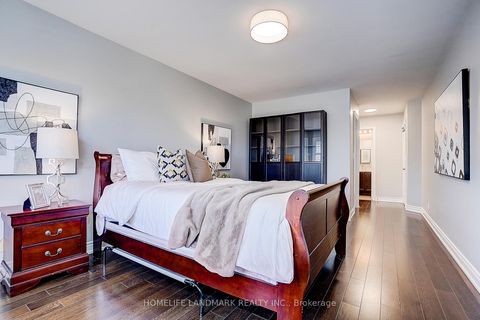 Photo 24 at 42 Hogaboom Avenue, Bayview Northeast, Aurora