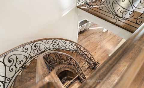 Photo 7 at 320 TORREY PINES Road, Kleinburg, Vaughan