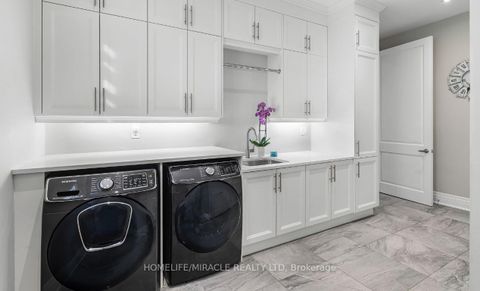 Photo 8 at 320 TORREY PINES Road, Kleinburg, Vaughan