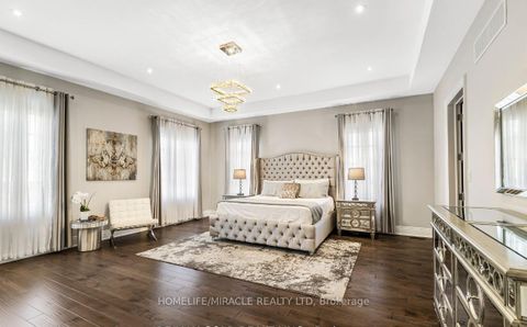 Photo 9 at 320 TORREY PINES Road, Kleinburg, Vaughan