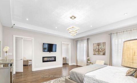 Photo 10 at 320 TORREY PINES Road, Kleinburg, Vaughan