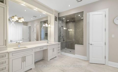 Photo 11 at 320 TORREY PINES Road, Kleinburg, Vaughan