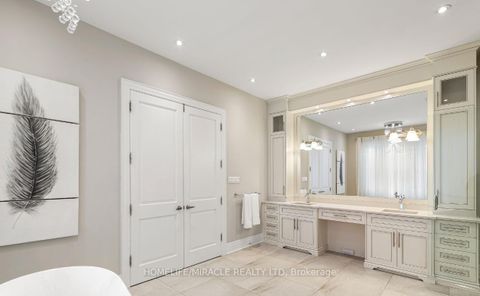 Photo 12 at 320 TORREY PINES Road, Kleinburg, Vaughan