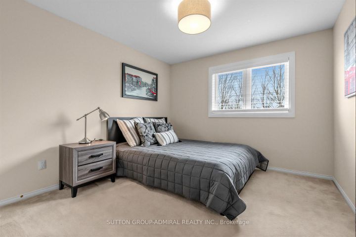 Photo 21 at 68 Redondo Drive, Beverley Glen, Vaughan