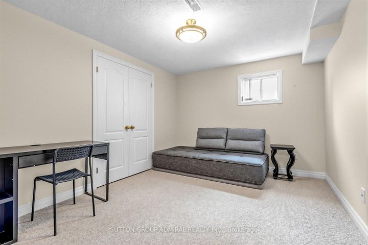 Photo 26 at 68 Redondo Drive, Beverley Glen, Vaughan