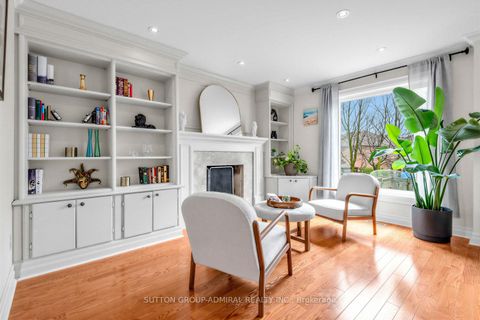 Photo 9 at 68 Redondo Drive, Beverley Glen, Vaughan