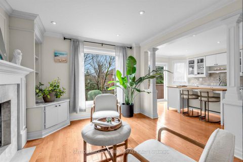 Photo 11 at 68 Redondo Drive, Beverley Glen, Vaughan