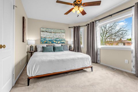 Photo 17 at 68 Redondo Drive, Beverley Glen, Vaughan