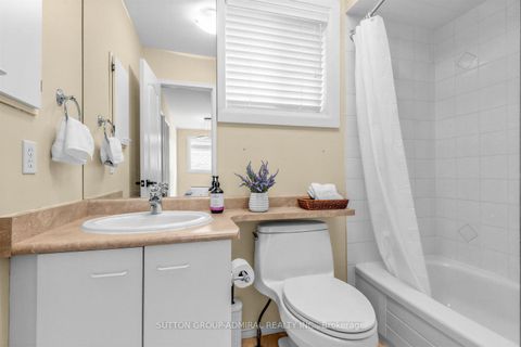 Photo 23 at 68 Redondo Drive, Beverley Glen, Vaughan