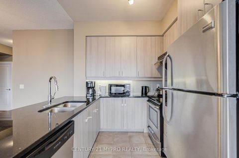 Photo 7 at 615 - 8130 Birchmount Road, Unionville, Markham