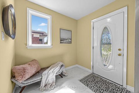 Photo 3 at 45 Kilgreggan Crescent, Bendale, Toronto